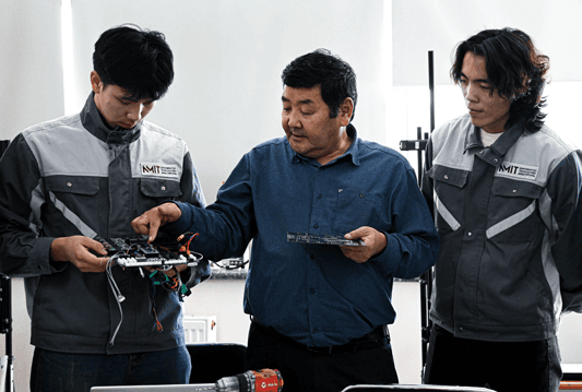 Мехатроникийн тэнхим